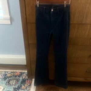 Elegant Navy Flare Jeans